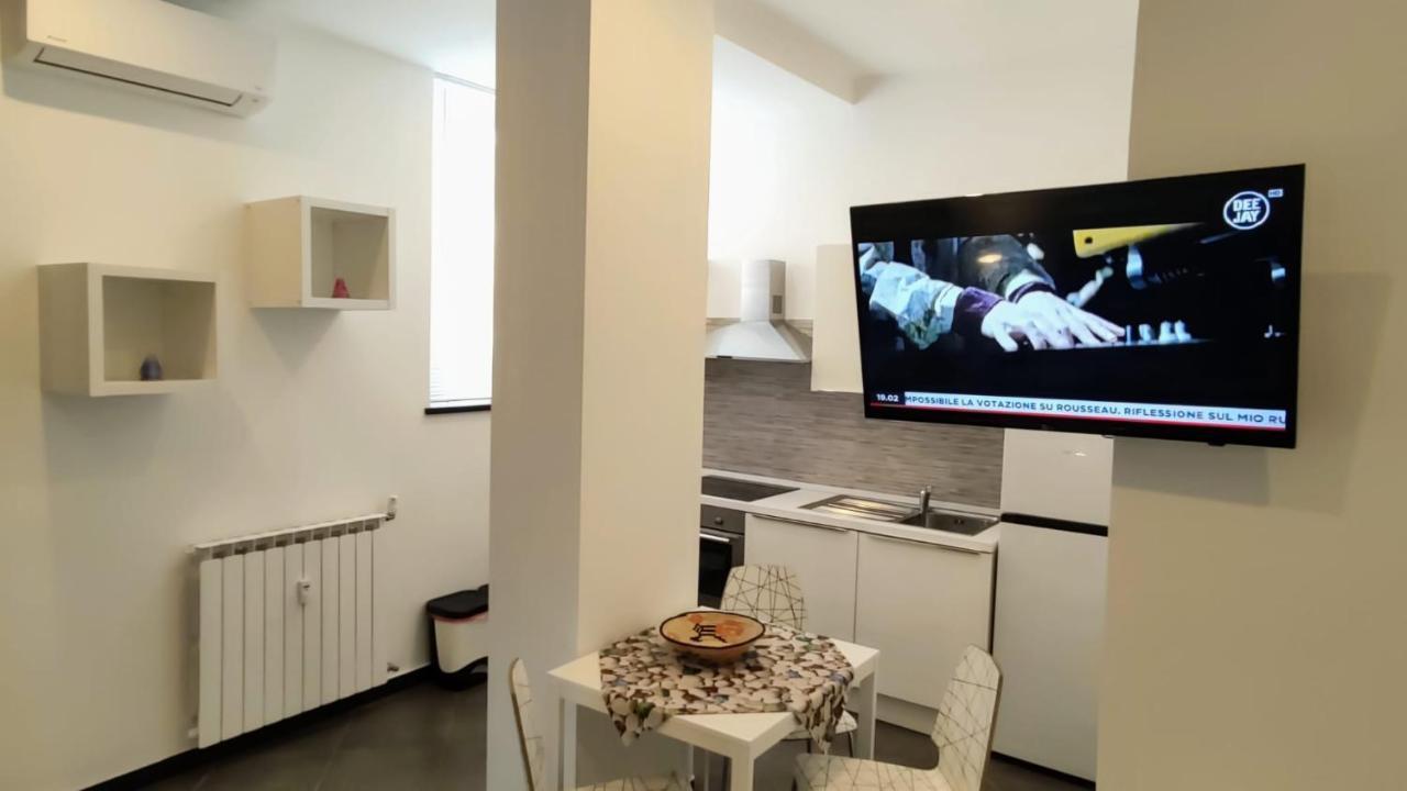 Karina, To The Beach With Terrace And Private Parking Savona Esterno foto