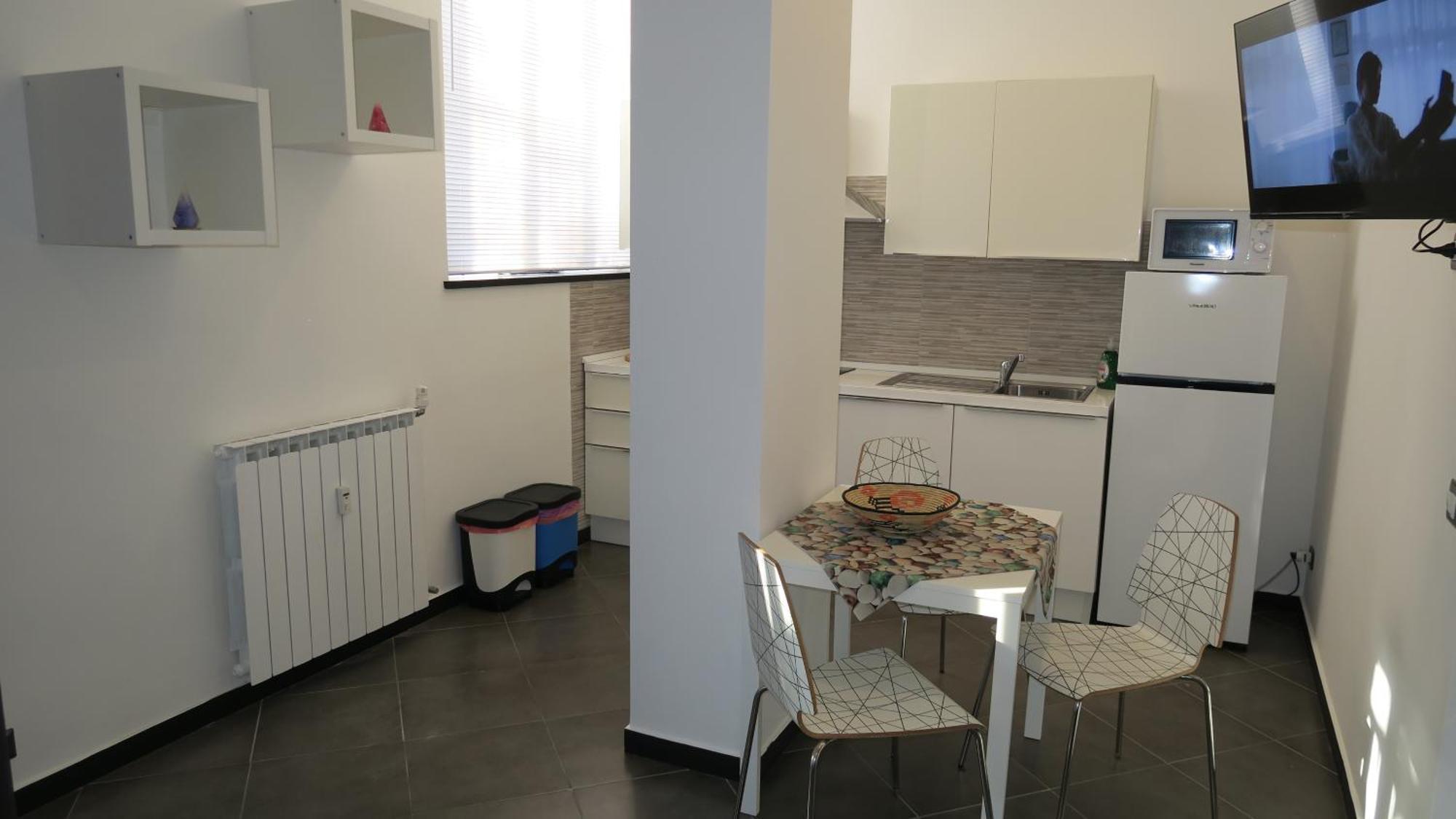 Karina, To The Beach With Terrace And Private Parking Savona Esterno foto